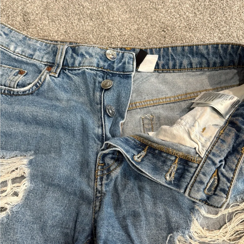 H&M Blue Distressed‎ Jean Shorts